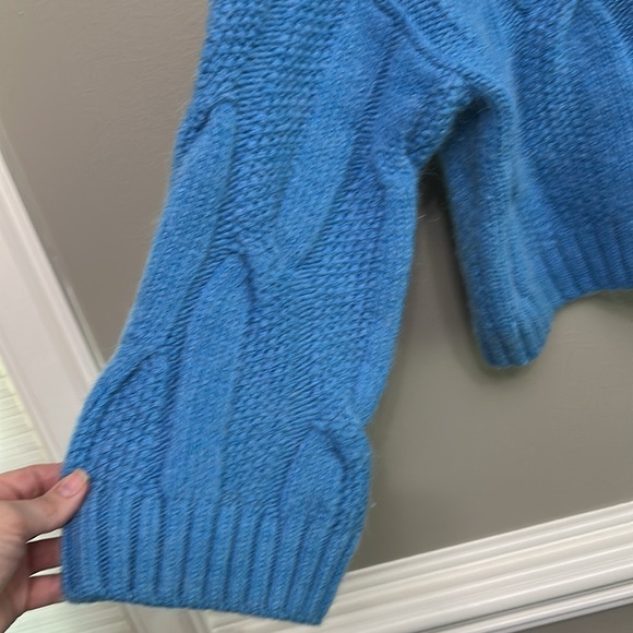 Maeve Anthropologie oversized cable knit cropped sweater Sz XS - Picture 4 of 8